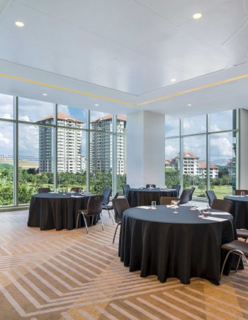 Gallery Meeting Room Round Table